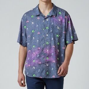 Spencer's Galaxy Alien Celestial Button Down Shirt men’s
